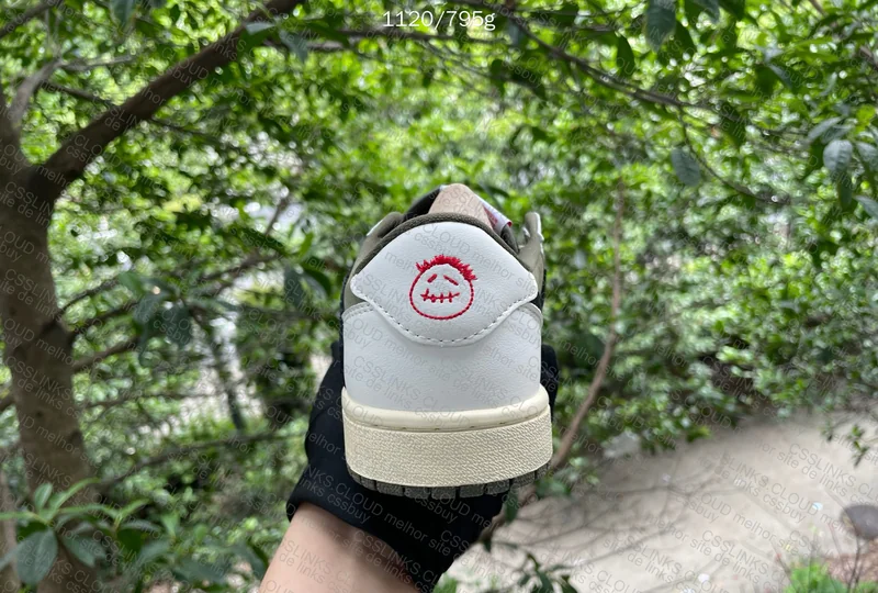 Jordan 1 Low Travis Scott Medium Olive 59¥ 4
