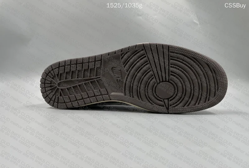 Jordan 1 low travis Scott reverse mocha 10