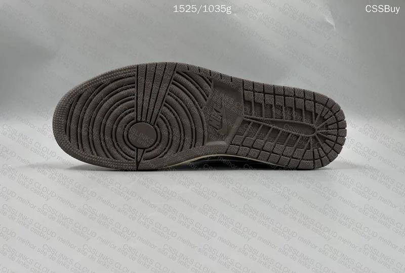 Jordan 1 low travis Scott reverse mocha 6