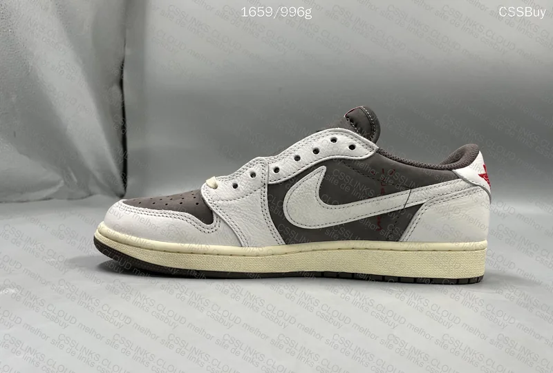 Jordan 1 Low Travis Scott Reverse Mocha 4