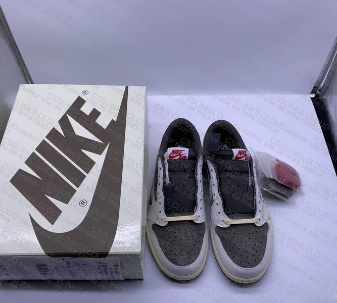 Jordan 1 Low Travis Scott Reverse Mocha