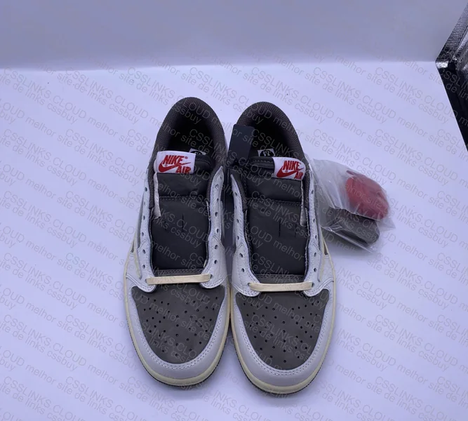 Jordan 1 Low Travis Scott Reverse Mocha 2
