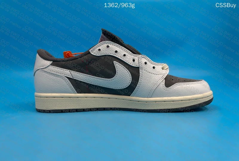 Jordan 1 low Travis Scott Reverse Mocha (GL?) 2
