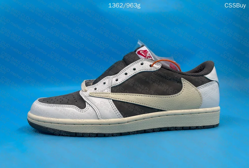 Jordan 1 low Travis Scott Reverse Mocha (GL?) 3
