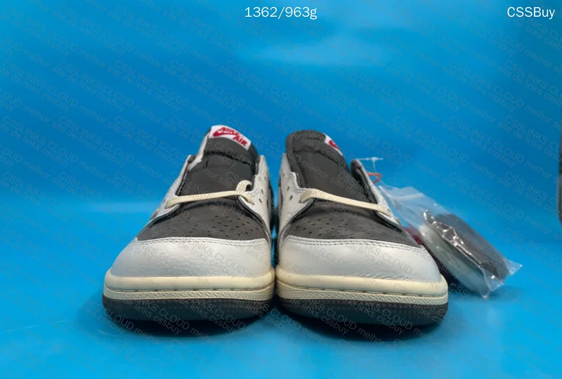 Jordan 1 low Travis Scott Reverse Mocha (GL?) 4