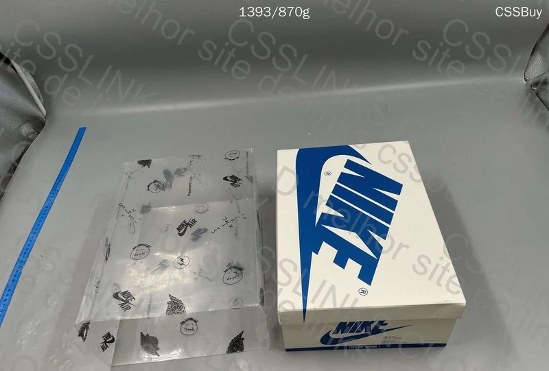 Jordan 1 low travis Scott x fragment FK B Grade 4