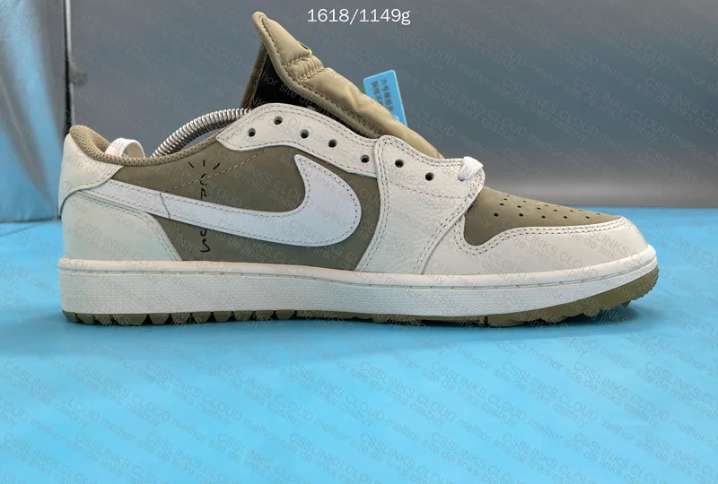 Jordan 1 low TravisScott Golf