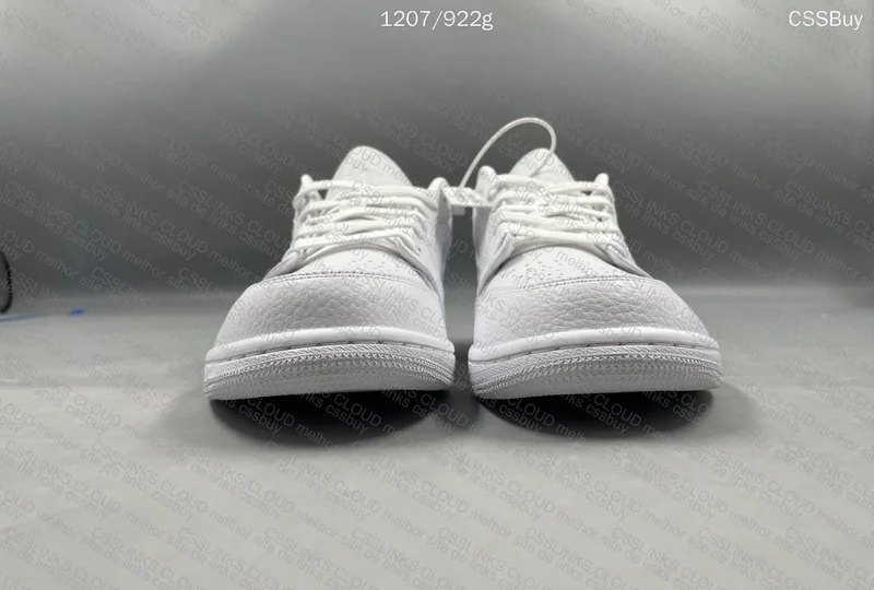 Jordan 1 Low Triple White