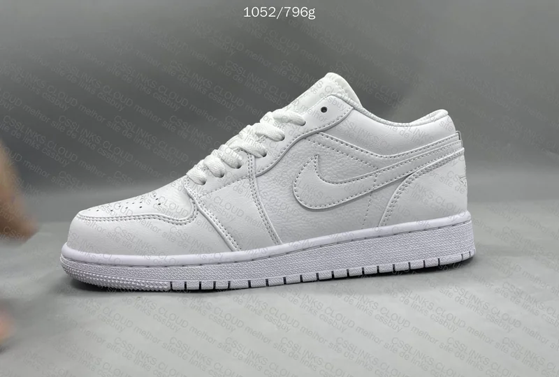 Jordan 1 Low Triple White