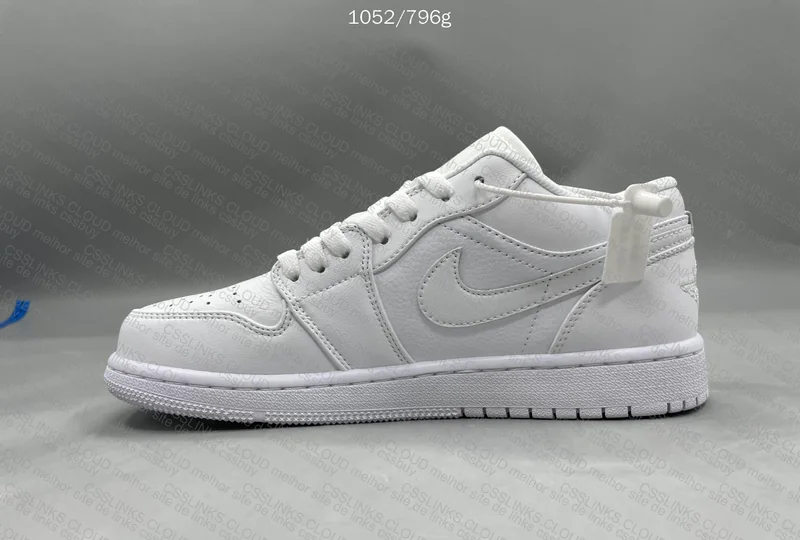 Jordan 1 Low Triple White 4