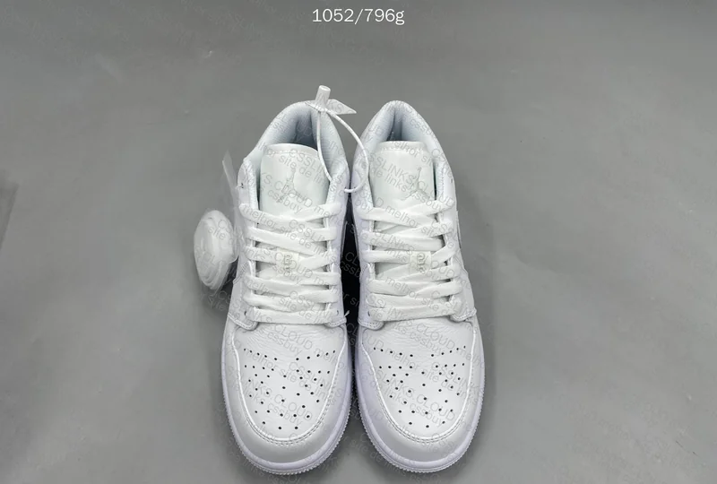 Jordan 1 Low Triple White 7