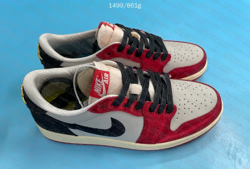 Jordan 1 low trophy room