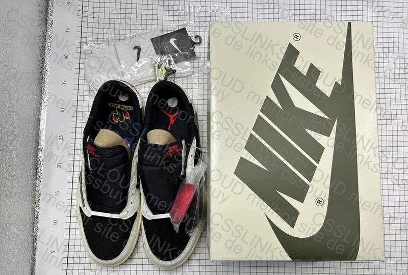 Jordan 1 Low TS Olive