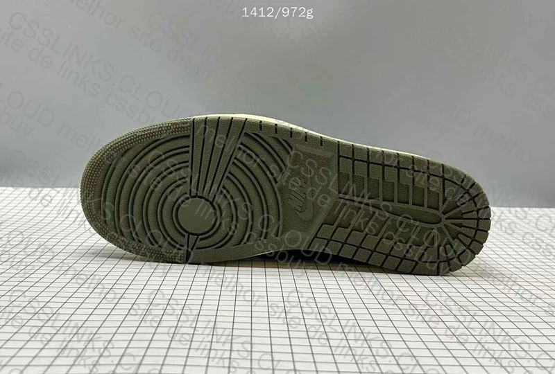 Jordan 1 Low TS Olive 9