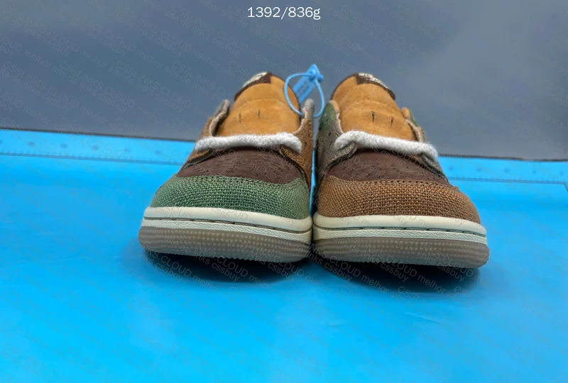 Jordan 1 Low Voodoo 6