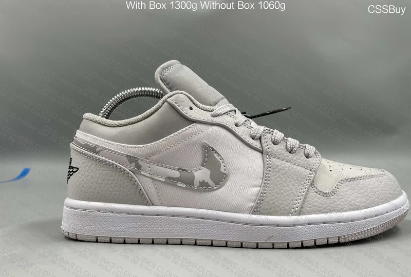 Jordan 1 Low white camo 9