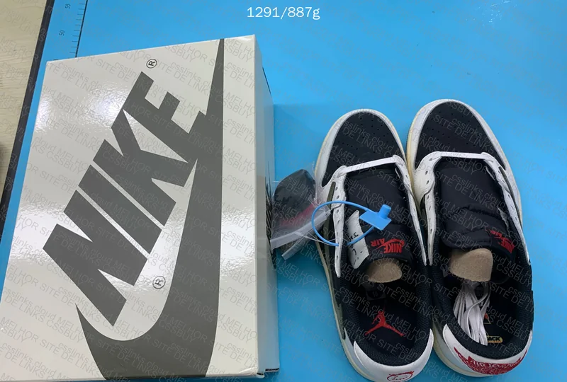 Jordan 1 low x Travis Olive 2
