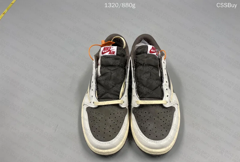 Jordan 1 Low X Travis Scott Reverse Mocha ZOK 2