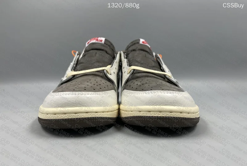 Jordan 1 Low X Travis Scott Reverse Mocha ZOK 3
