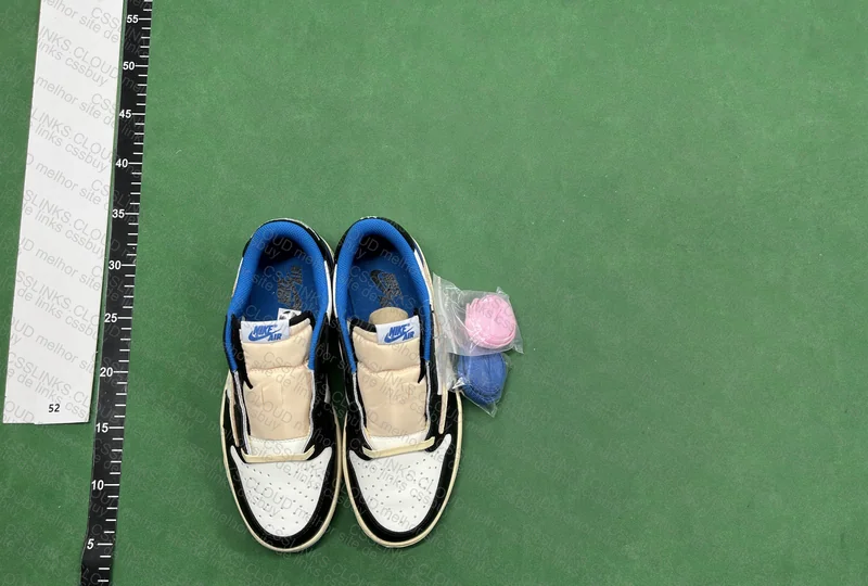 Jordan 1 Low X Travis Scott X Fragment 5
