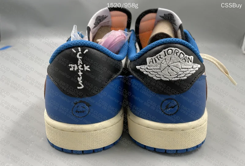 Jordan 1 Low x Travis Scott x Fragment 4
