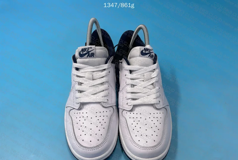 Jordan 1 Metallic blue 85