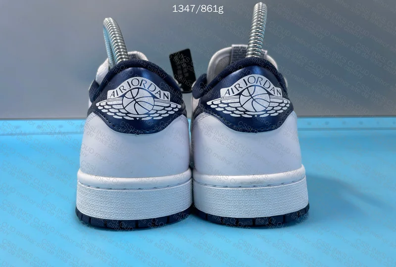 Jordan 1 Metallic blue 85 4