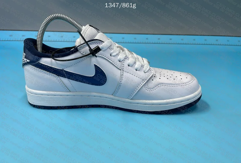Jordan 1 Metallic blue 85 6