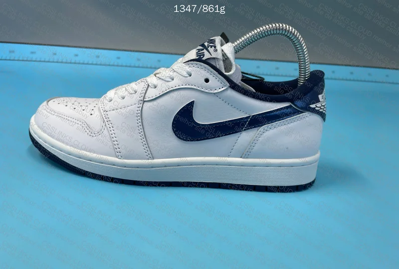 Jordan 1 Metallic blue 85 7