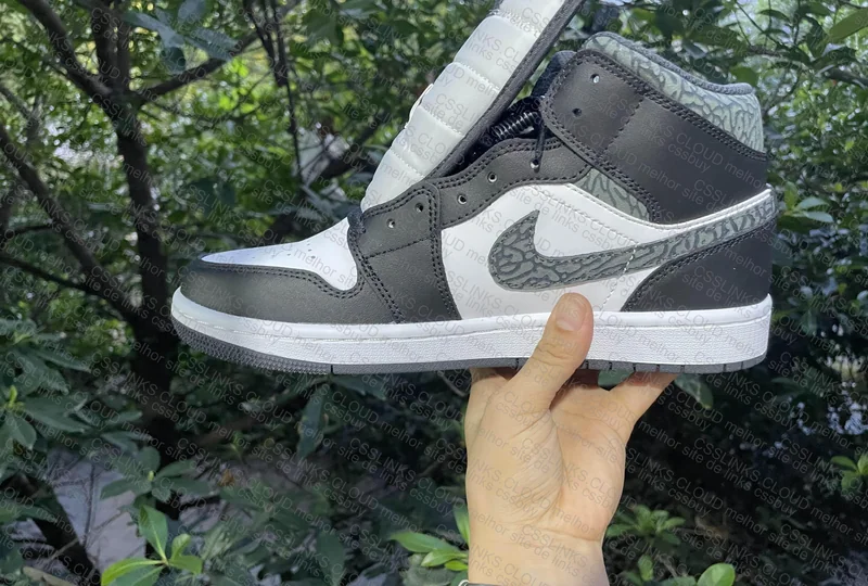 jordan 1 Mid 8