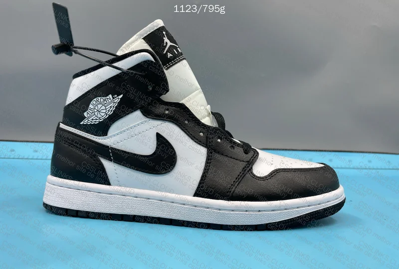 Jordan 1 Mid 3