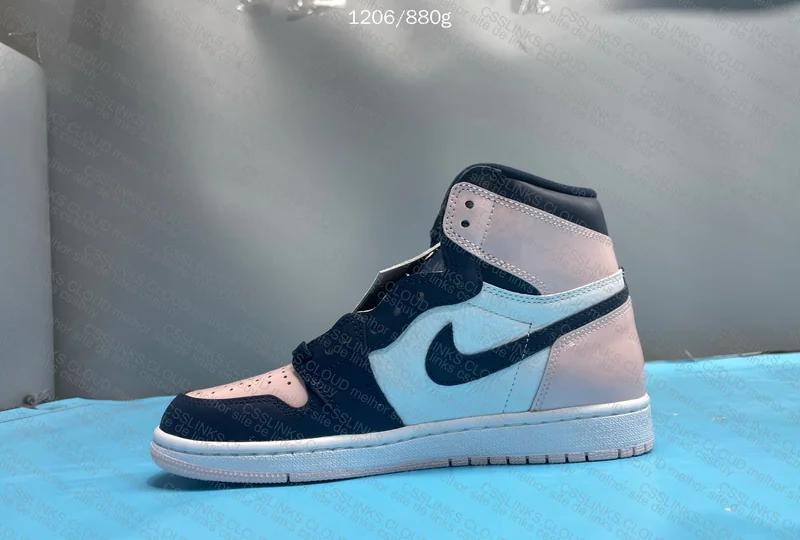 Jordan 1 Mid Blind Box 'Stained Sole' 4