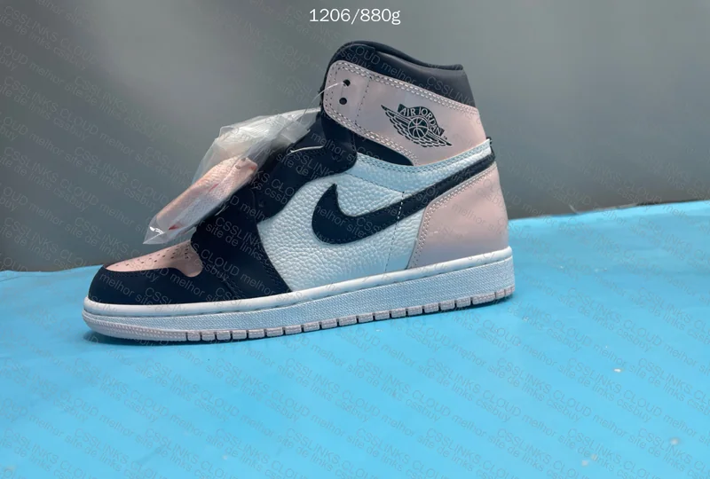 Jordan 1 Mid Blind Box 'Stained Sole' 8