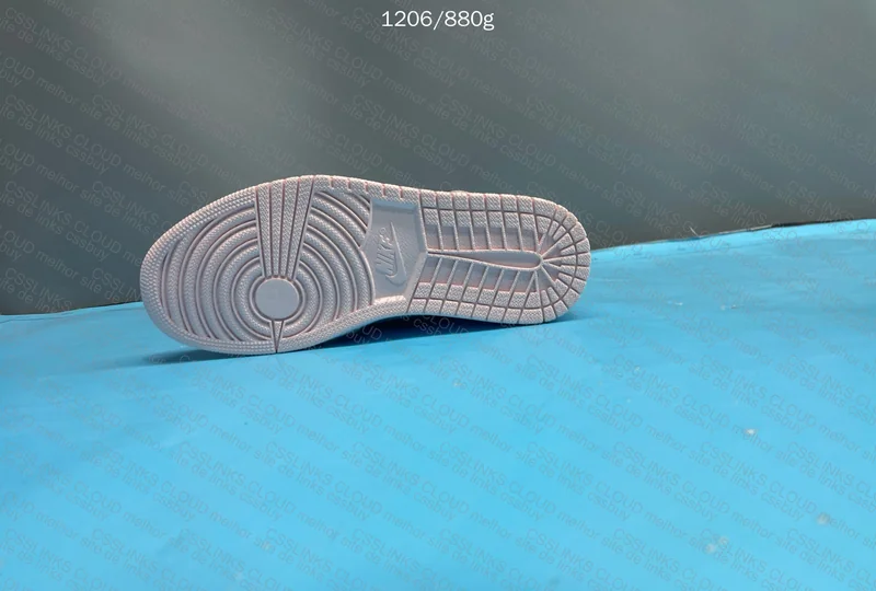 Jordan 1 Mid Blind Box 'Stained Sole' 9