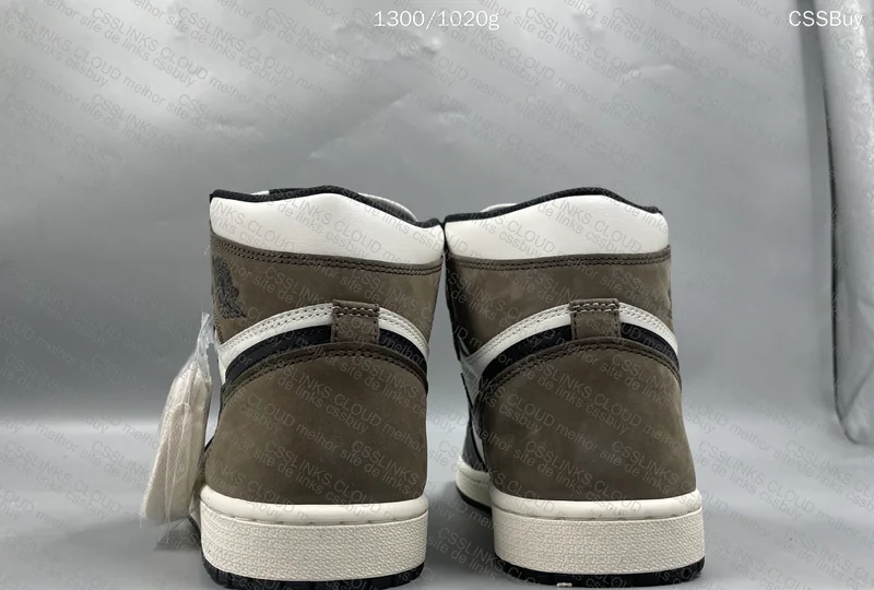 Jordan 1 Mocha 3