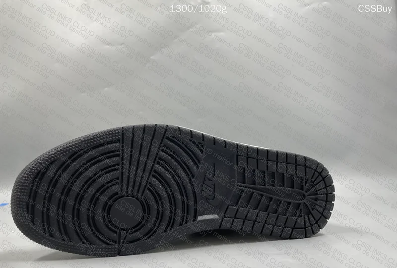 Jordan 1 Mocha 4