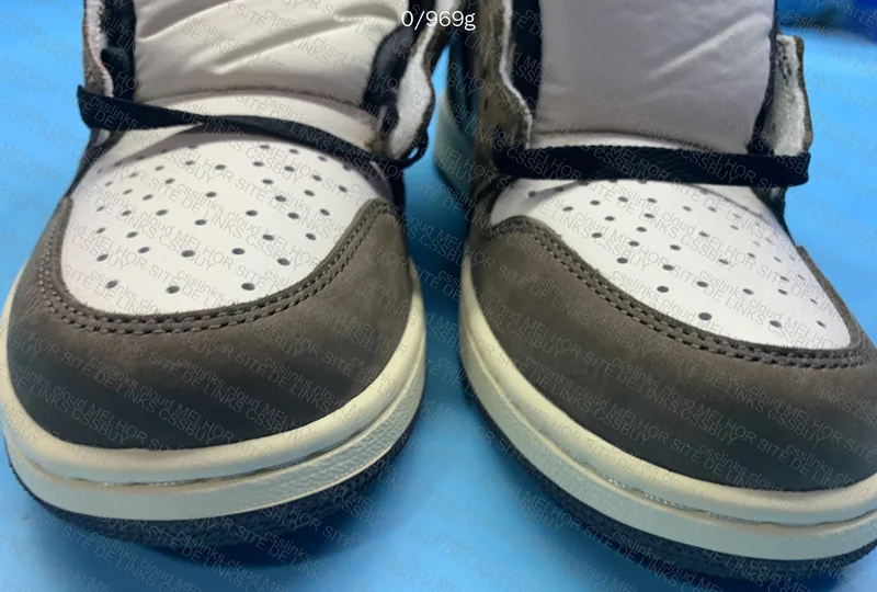 Jordan 1 Mocha Travis Scott / sale 4
