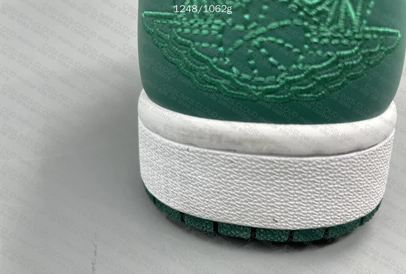 Jordan 1 Mystic Green 8