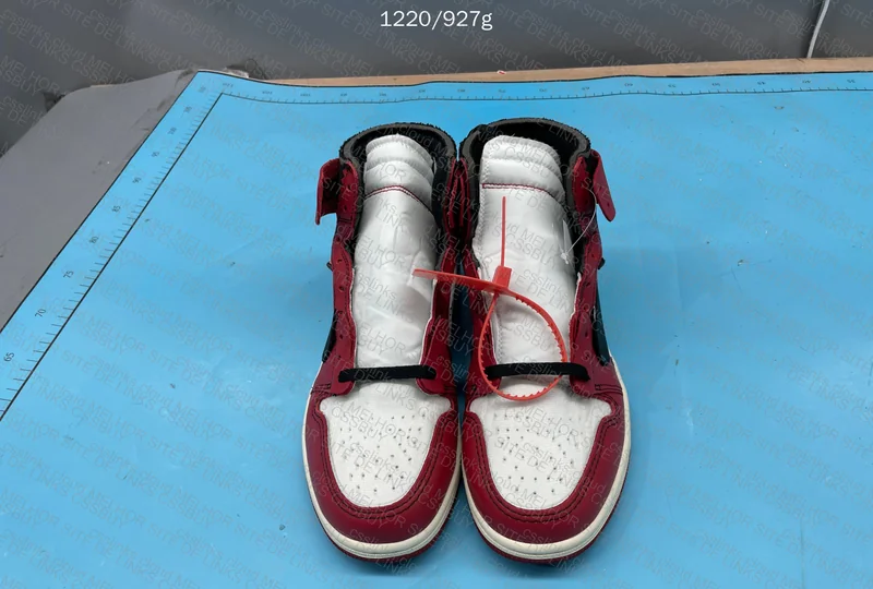 Jordan 1 Retro High Off-White Chicago 2