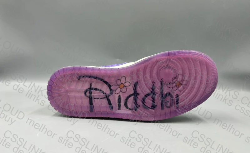 Jordan 1 Retro Low Doernbecher 4