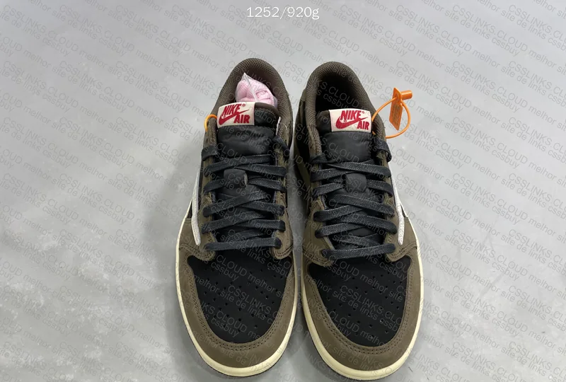 Jordan 1 Retro Low OG SP 2