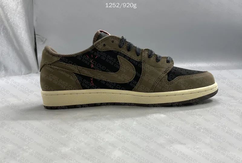 Jordan 1 Retro Low OG SP 7