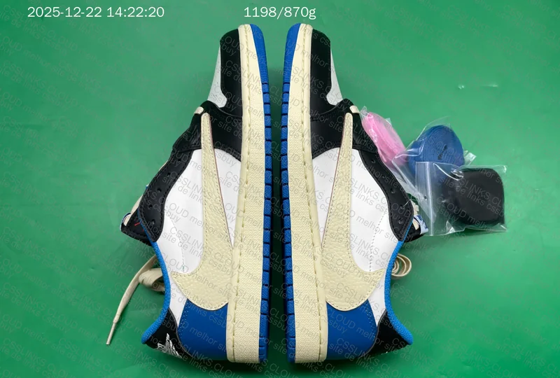 Jordan 1 Retro Low OG SP Fragment x Travis Scott (DM7866-140) - New PK4.0 3