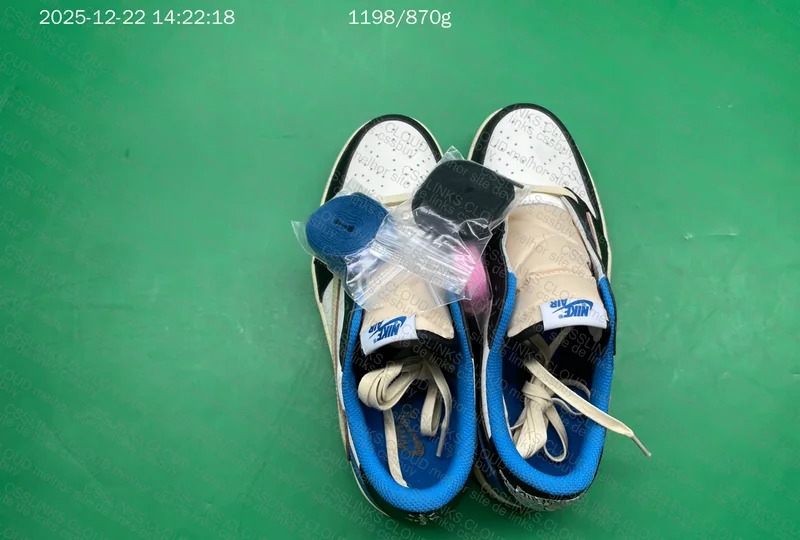 Jordan 1 Retro Low OG SP Fragment x Travis Scott (DM7866-140) - New PK4.0 5
