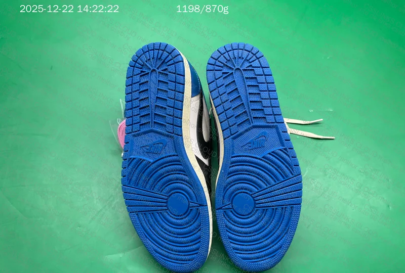Jordan 1 Retro Low OG SP Fragment x Travis Scott (DM7866-140) - New PK4.0 9