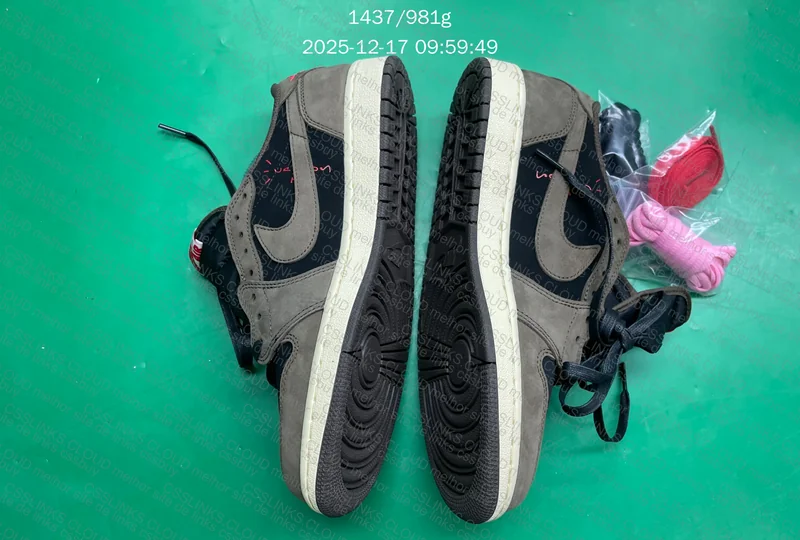 Jordan 1 Retro Low OG SP Travis Scott Mocha (CQ4277-001) - New PK4.0 4
