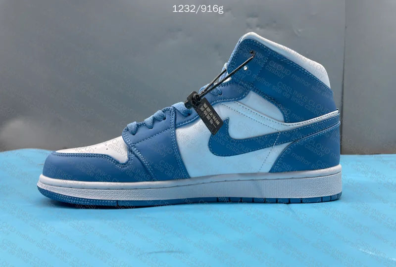Jordan 1 Retro Mid UNC (554724-106) 4