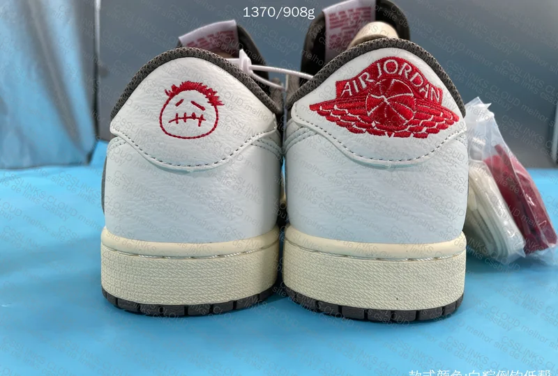 Jordan 1 Reverse Mocha 3