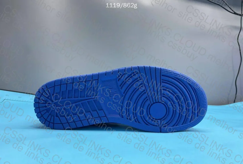 Jordan 1 Royal Toe 4