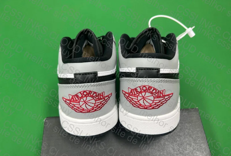 Jordan 1 Smoke Grey